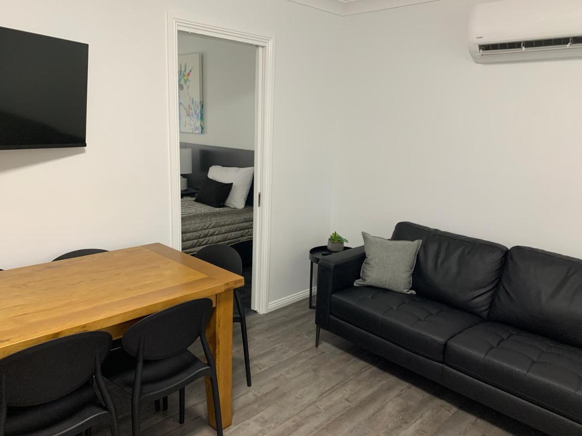 South Tamworth Motor Inn Εξωτερικό φωτογραφία