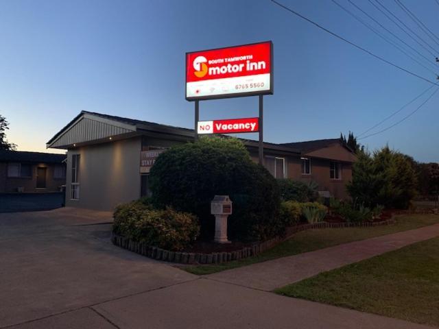 South Tamworth Motor Inn Εξωτερικό φωτογραφία
