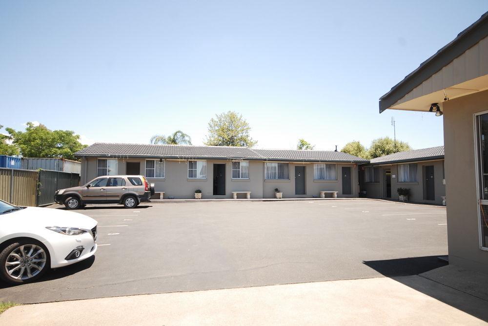 South Tamworth Motor Inn Εξωτερικό φωτογραφία