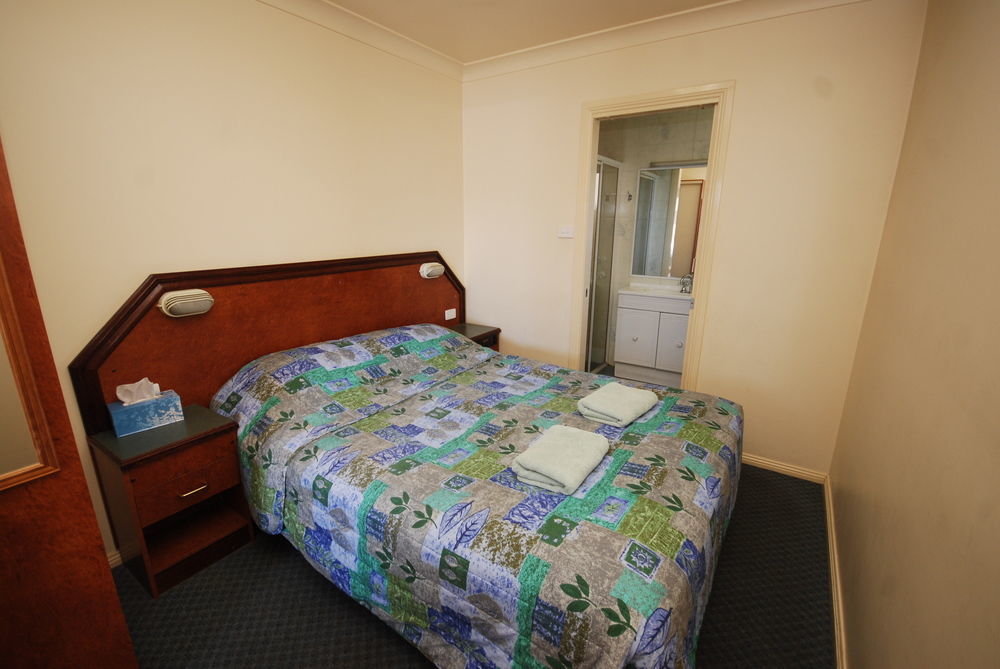 South Tamworth Motor Inn Εξωτερικό φωτογραφία
