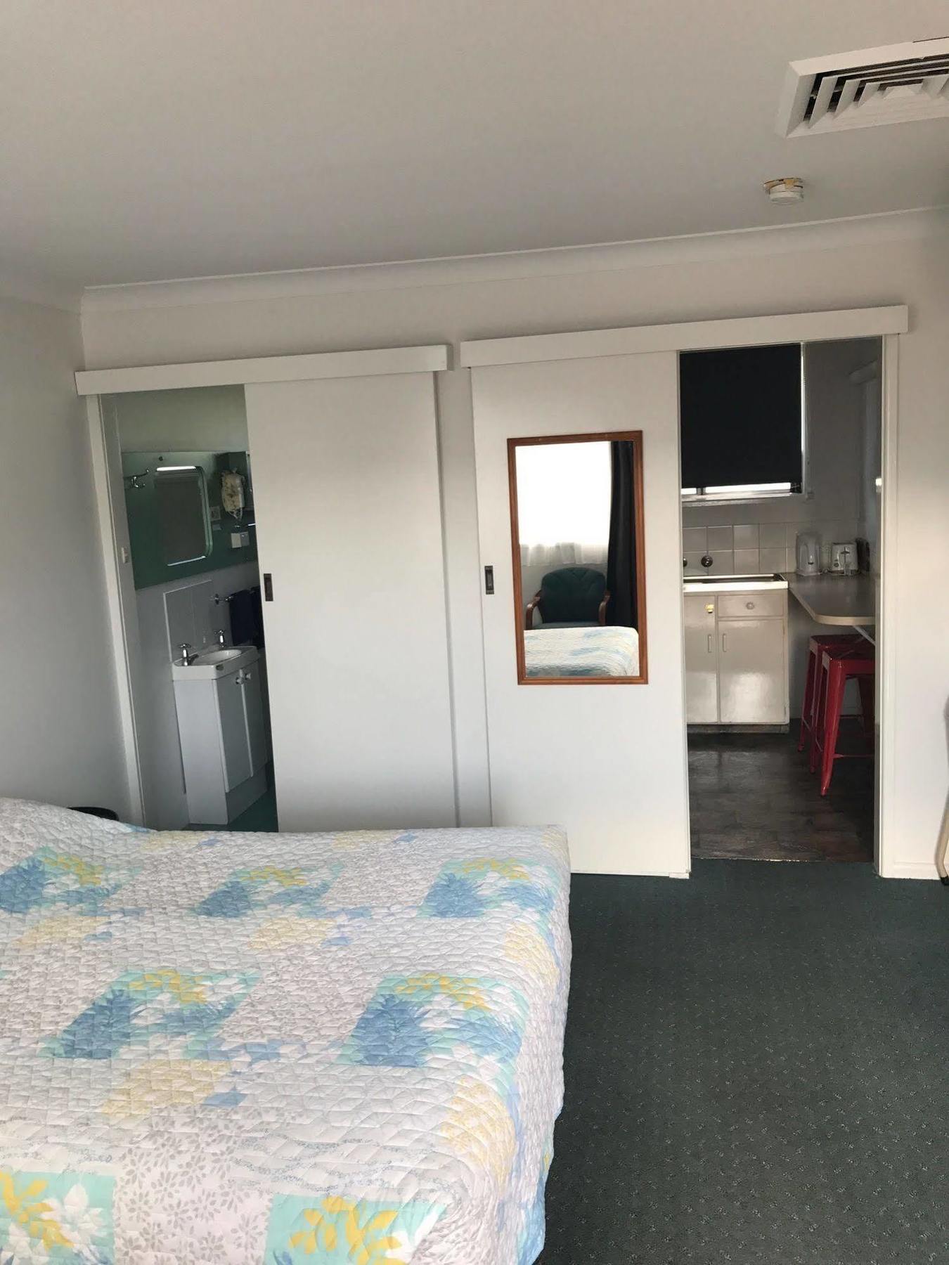 South Tamworth Motor Inn Εξωτερικό φωτογραφία